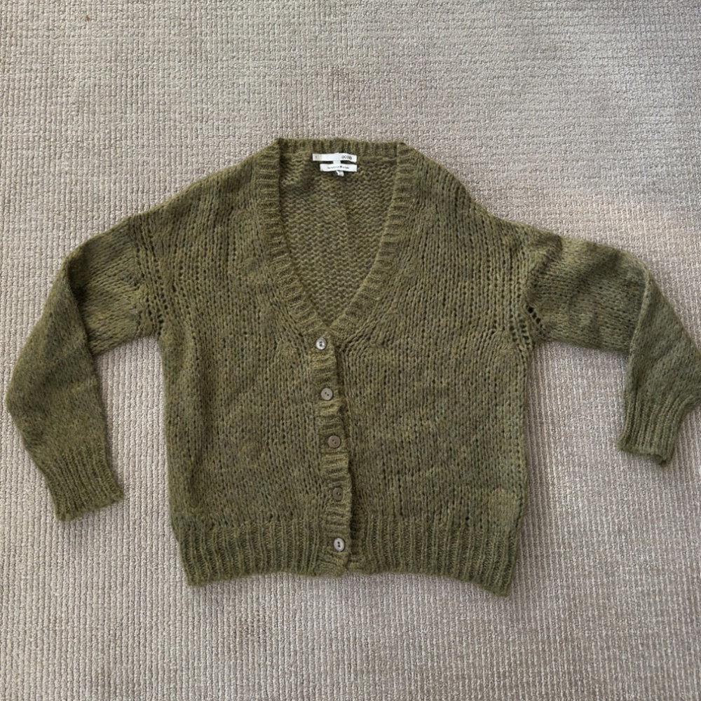 Acote Women’s Green Button Up Sweater | 1